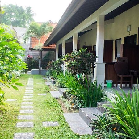 Widi Homestay ชังกู ภายนอก รูปภาพ