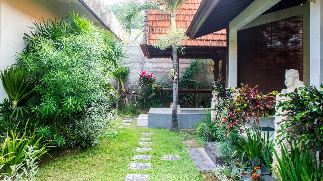 Widi Homestay ชังกู ภายนอก รูปภาพ